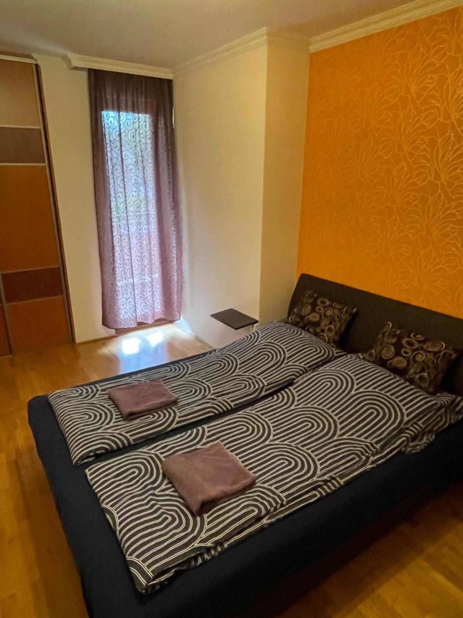 Ik Apartment Debrecen Exterior photo